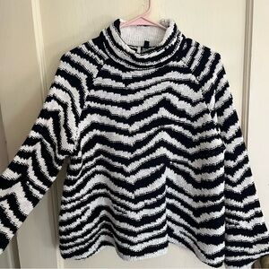 Topshop Size 8 Black and White Striped Sweater, long sleeve, fuzzy printed top